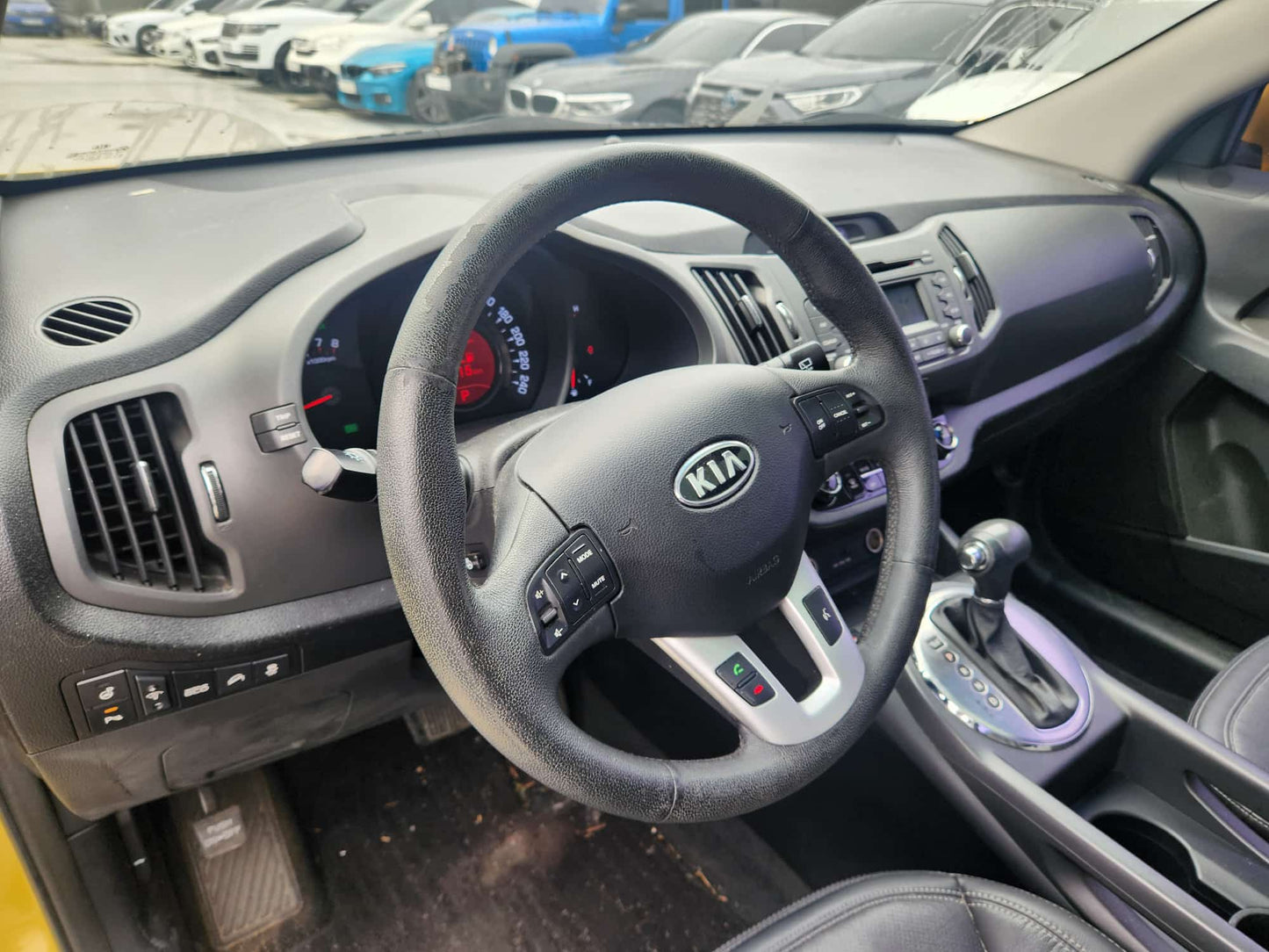 KIA SPORTAGE