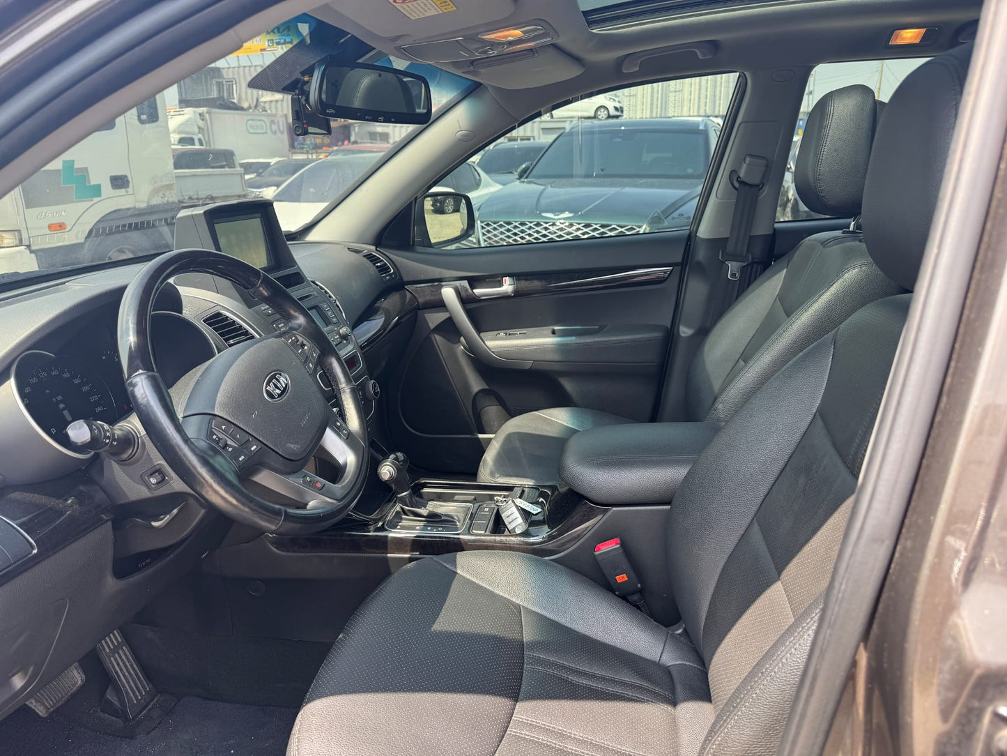 KIA SORENTO